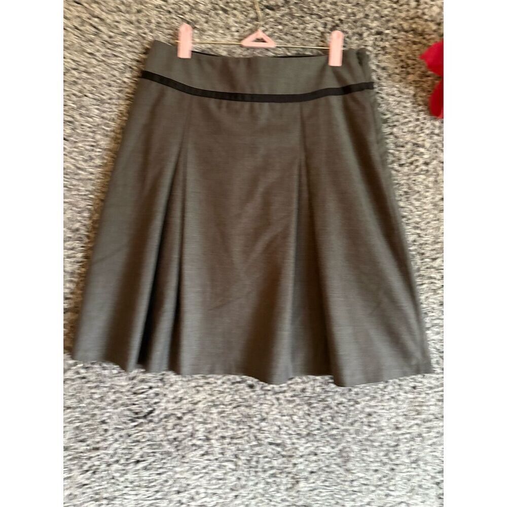 The Limited Women's Flare Knee Length Skirt M Brown Pleated Trim